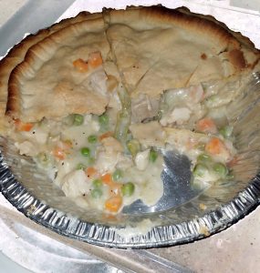 turkey pot pie with thanksgiving leftovers